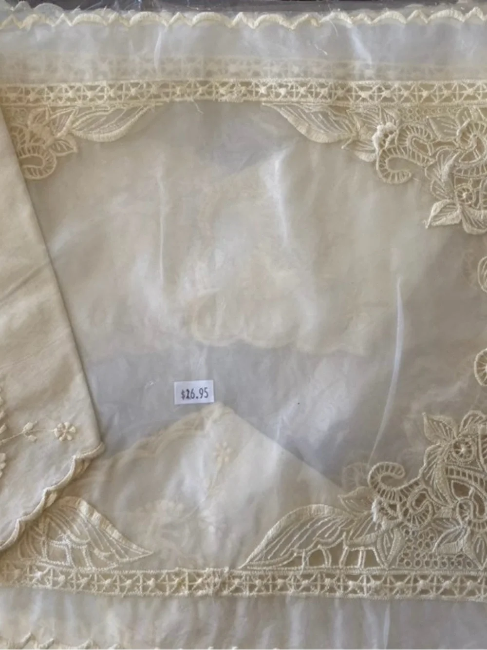 Vintage placemats with napkins set of 4